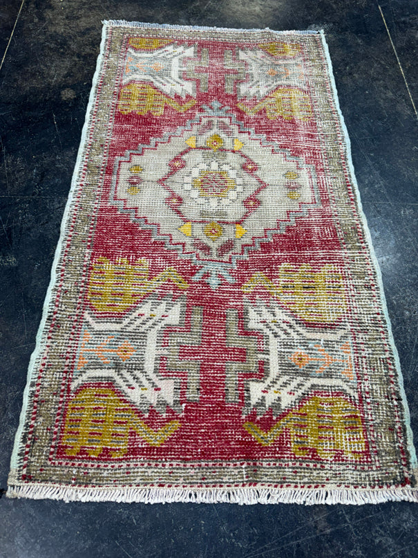 Turkish Yastik Rug 1'9" x 3'3" #24116