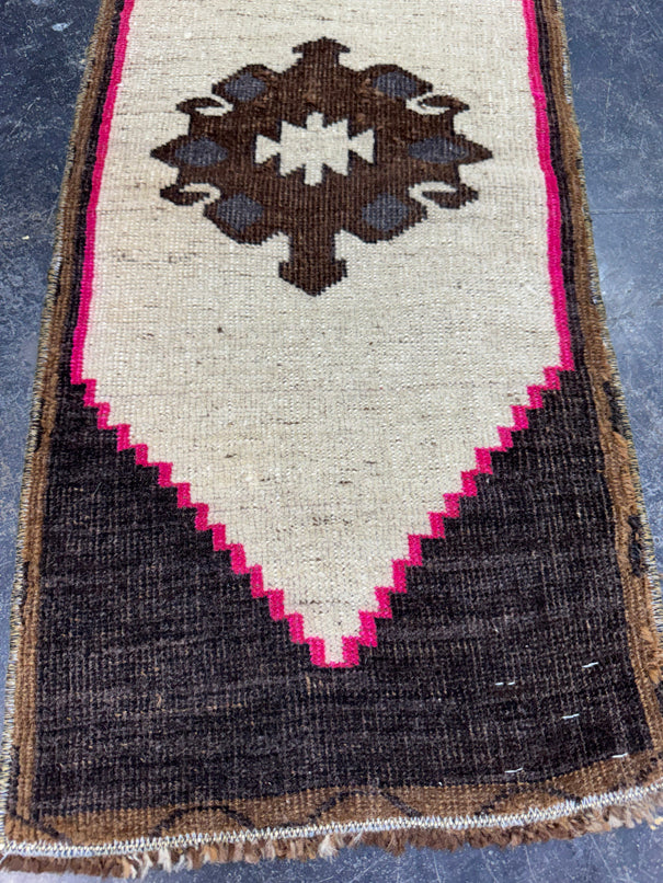 Turkish Yastik Rug 1'3" x 2'11" #24096
