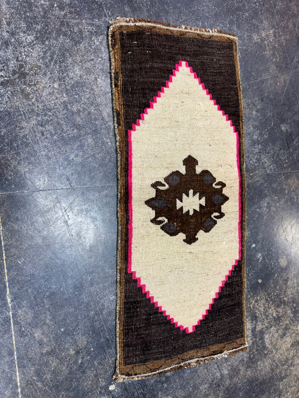 Turkish Yastik Rug 1'3" x 2'11" #24096