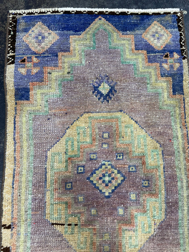 Turkish Yastik Rug 1'8" x 3'2" #23900