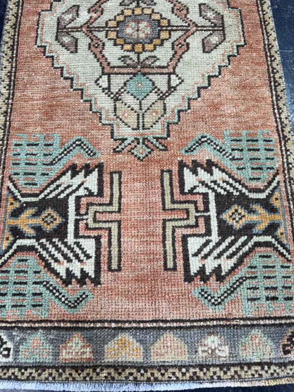 Turkish Yastik Rug 1'6" x 3'5" #24148