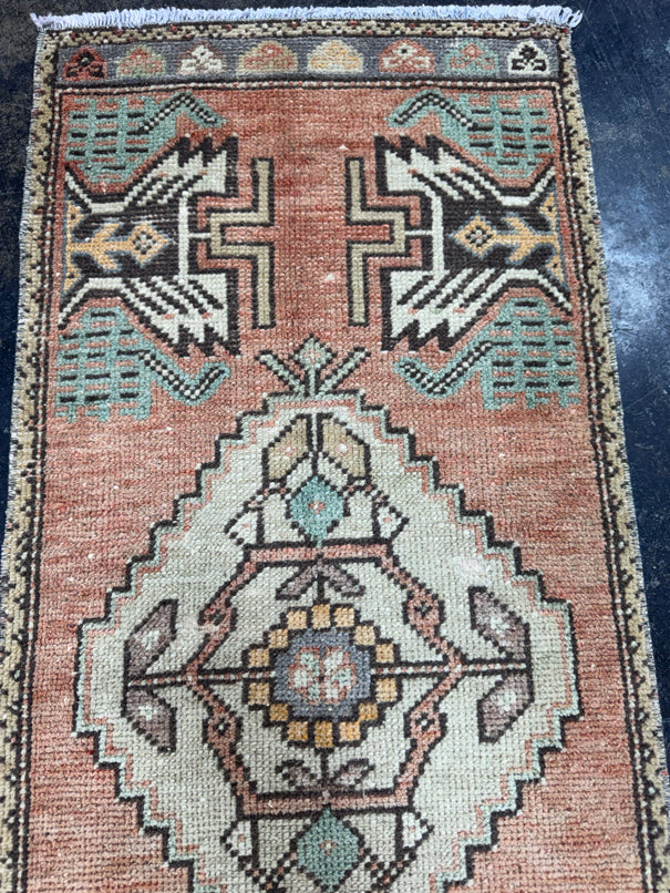 Turkish Yastik Rug 1'6" x 3'5" #24148