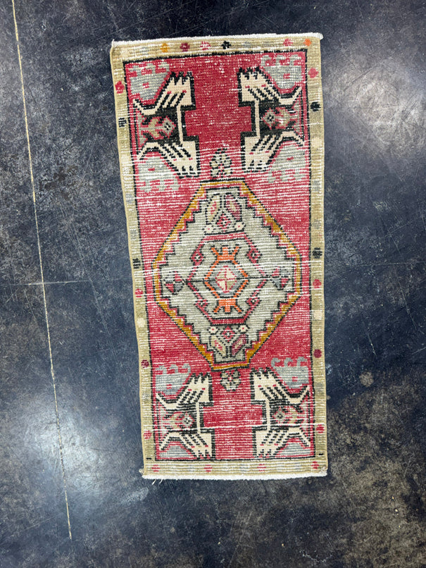 Turkish Yastik Rug 1'6" x 3'5" #24146