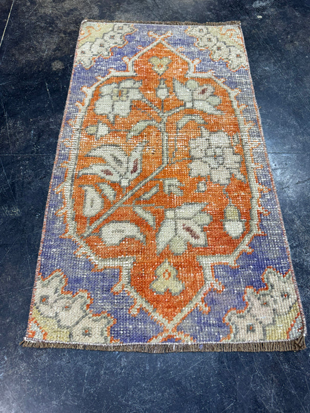 Turkish Yastik Rug 1'6" x 2'8" #24144