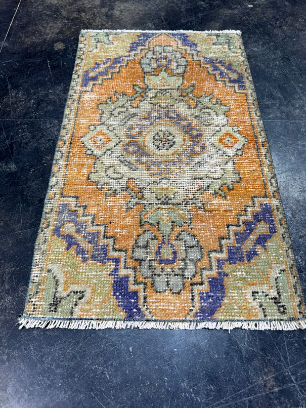 Turkish Yastik Rug 1'6" x 2'7" #24147