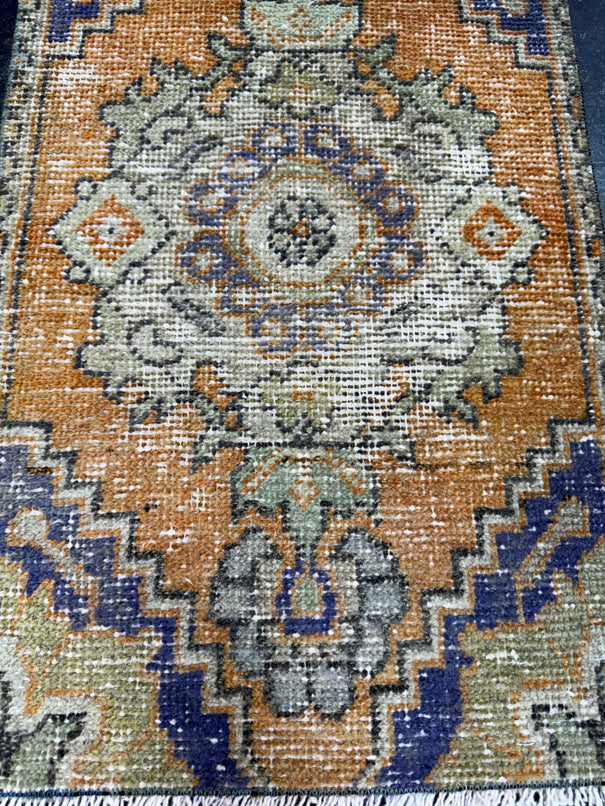 Turkish Yastik Rug 1'6" x 2'7" #24147