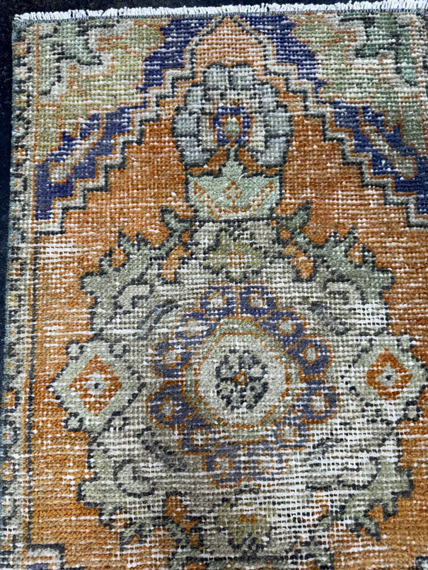 Turkish Yastik Rug 1'6" x 2'7" #24147