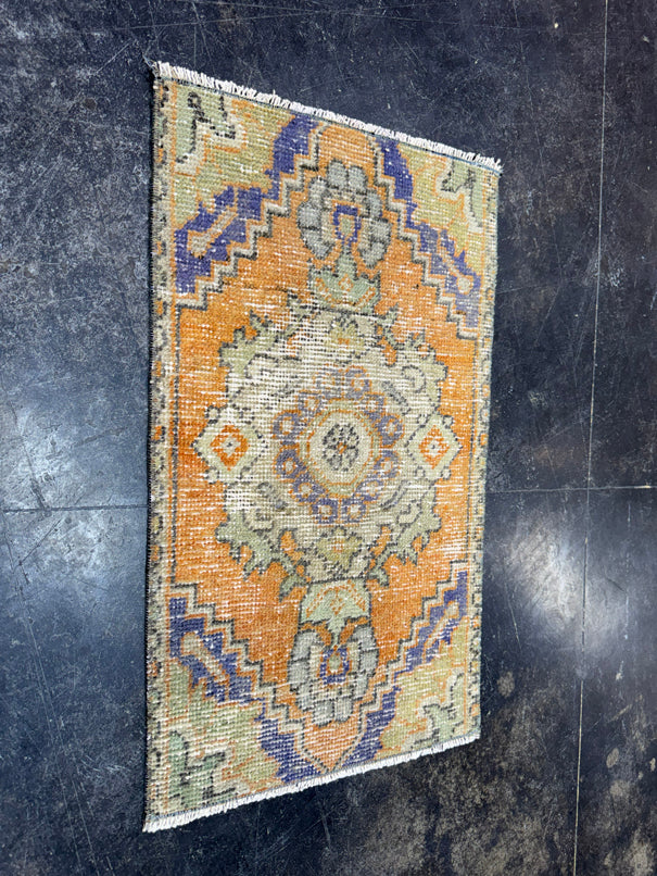 Turkish Yastik Rug 1'6" x 2'7" #24147