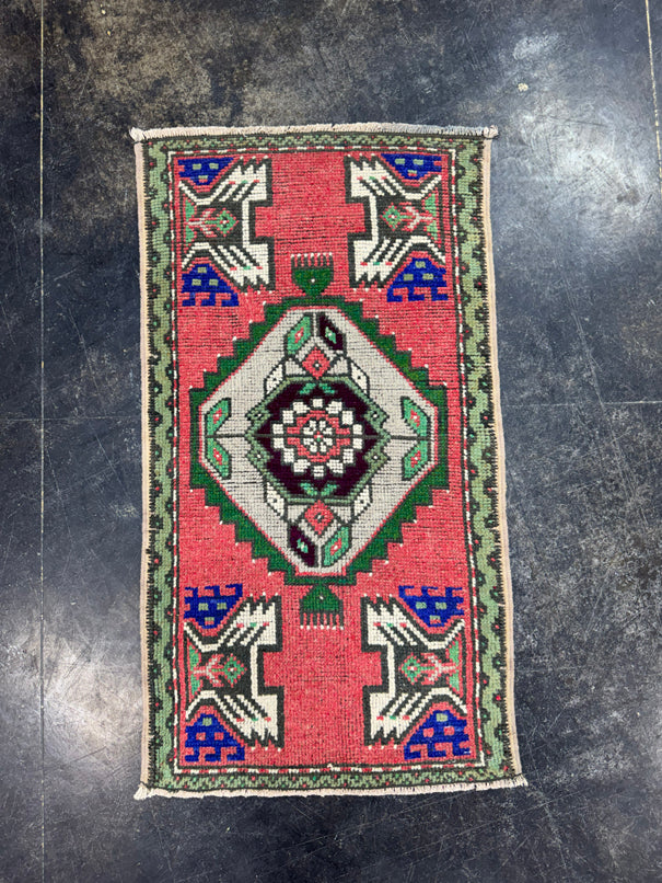 Turkish Yastik Rug 1'9" x 3'1" #24143