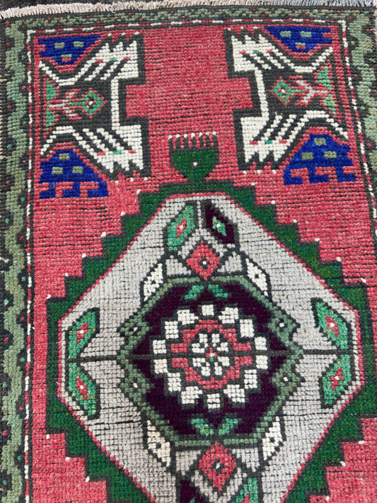 Turkish Yastik Rug 1'9" x 3'1" #24143