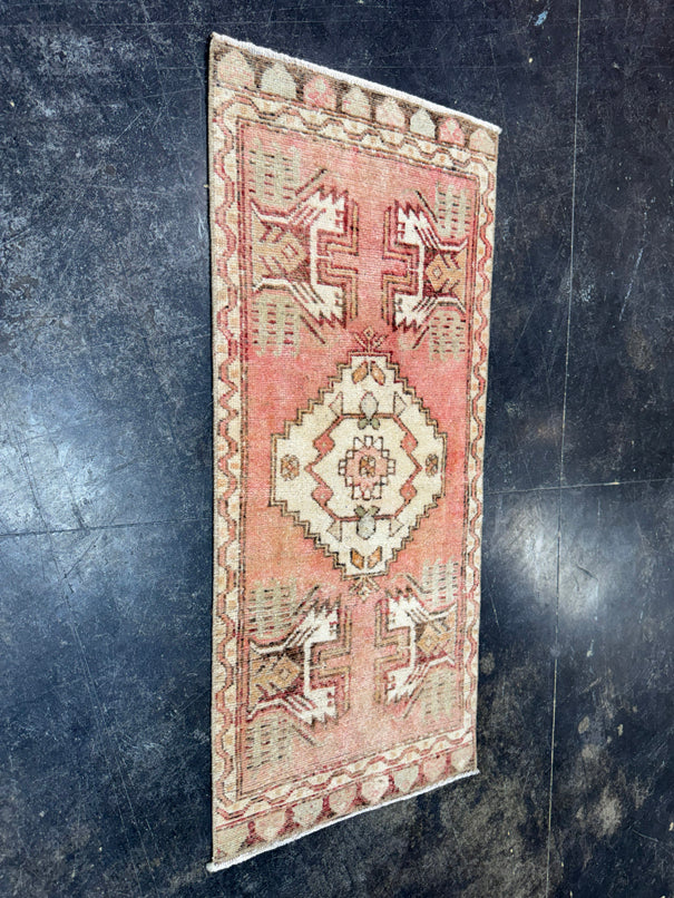 Turkish Yastik Rug 1'6" x 3'4" #24139