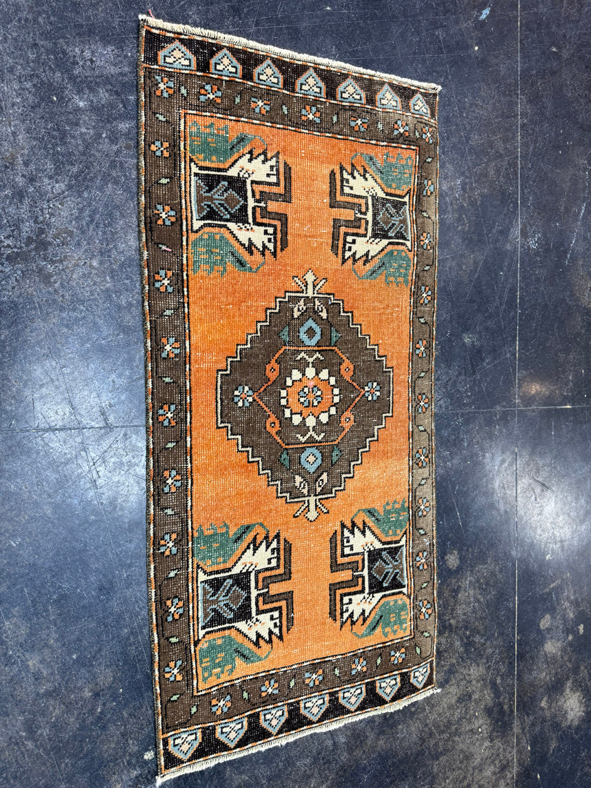 Turkish Yastik Rug 1'8" x 3'7" #24097