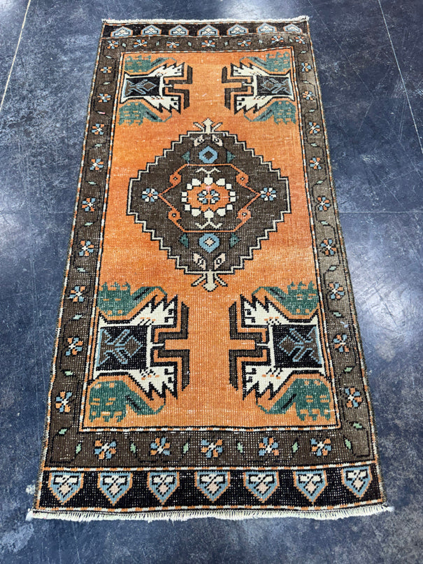 Turkish Yastik Rug 1'8" x 3'7" #24097