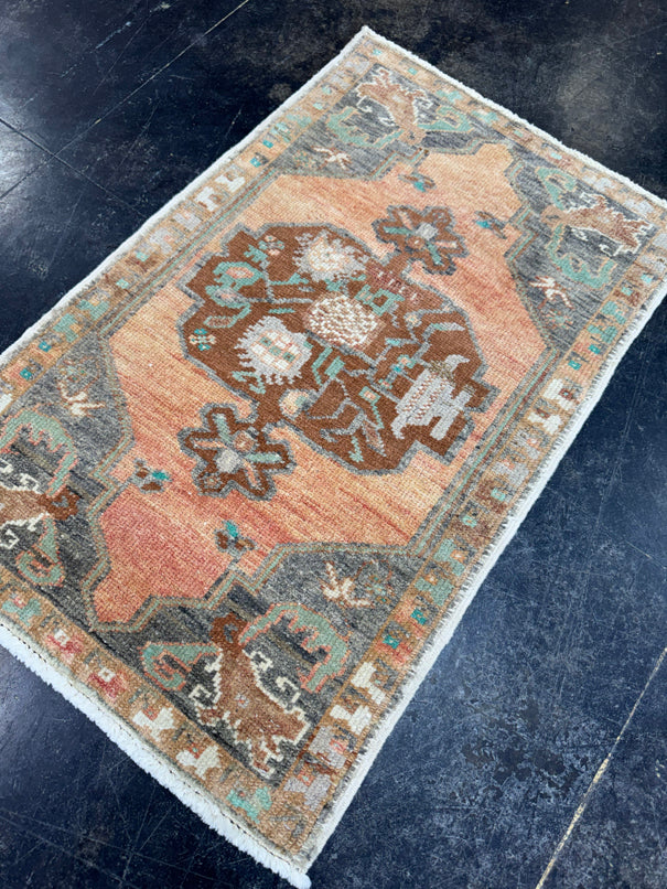 Turkish Yastik Rug 1'10" x 2'10" #22622