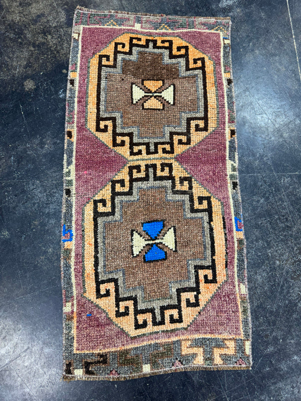 Turkish Yastik Rug 1'6" x 3' #23884