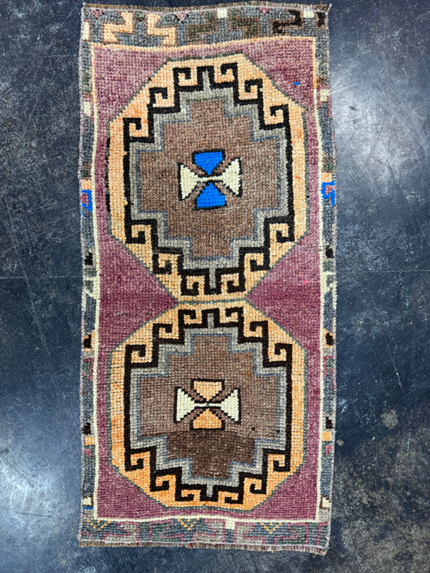 Turkish Yastik Rug 1'6" x 3' #23884