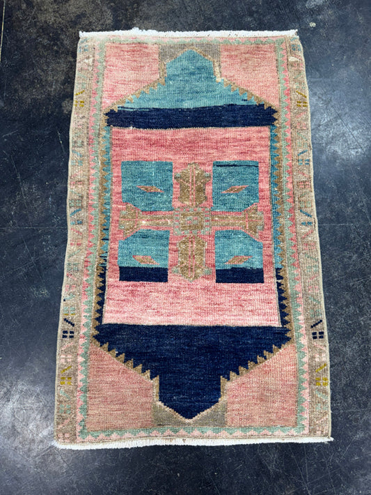Turkish Yastik Rug 1'9" x 2'10" #23887