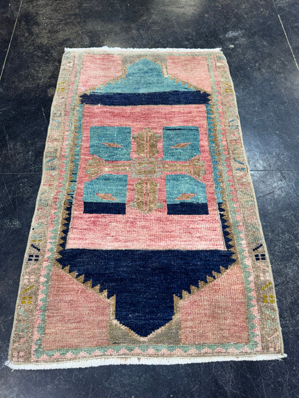 Turkish Yastik Rug 1'9" x 2'10" #23887