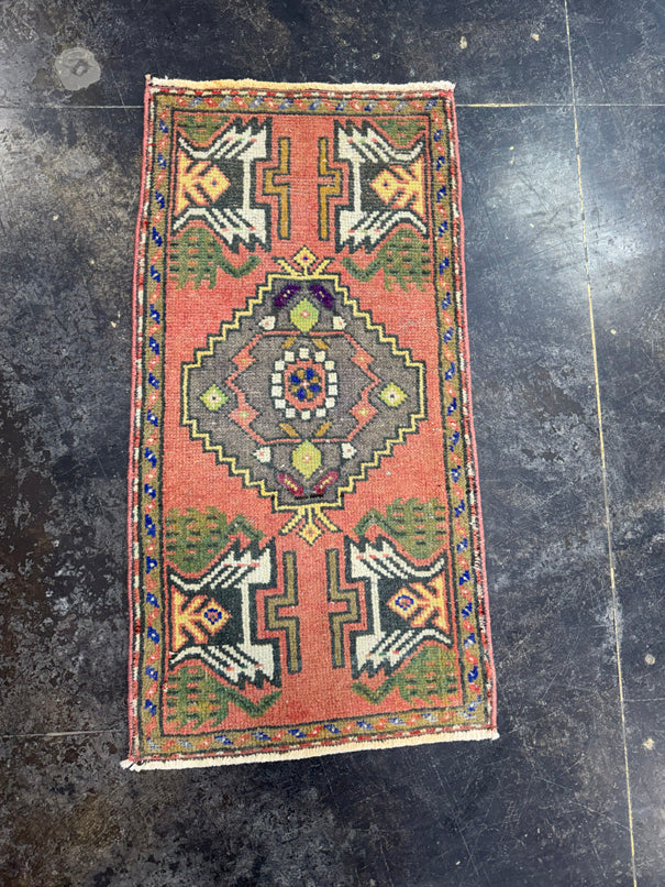 Turkish Yastik Rug 1'8" x 3'3" #23888