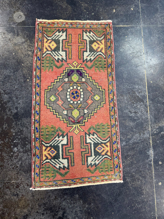 Turkish Yastik Rug 1'8" x 3'3" #23888