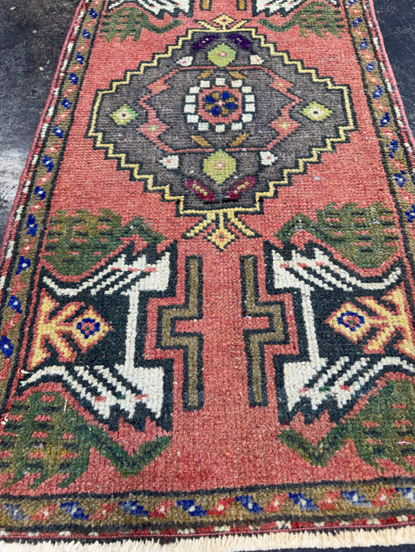 Turkish Yastik Rug 1'8" x 3'3" #23888