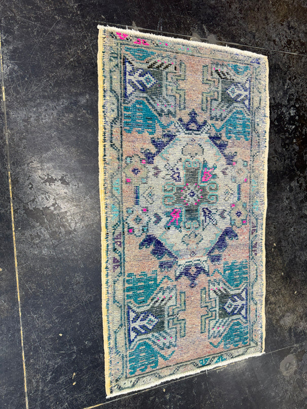 Turkish Yastik Rug 1'8" x 2'11" #23879