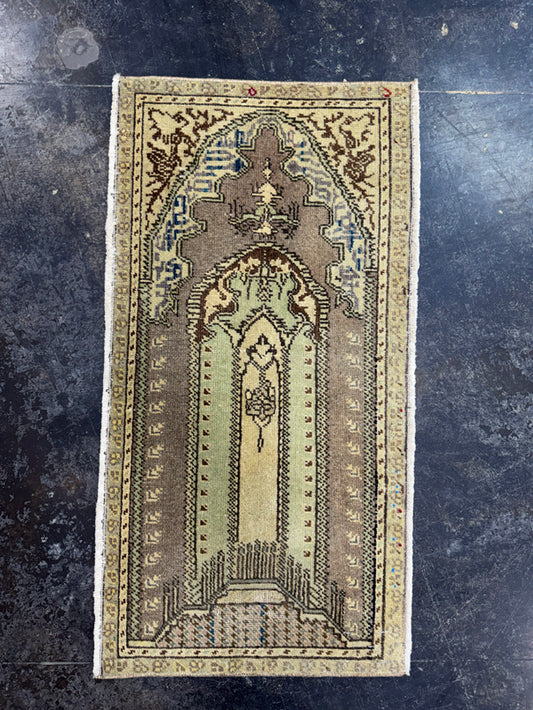 Turkish Yastik Rug 1'8" x 3'1" #23880