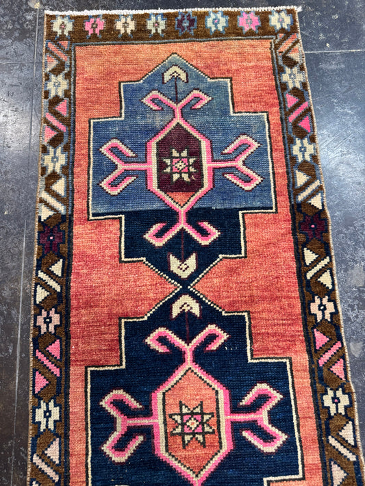 Turkish Yastik Rug 1'8" x 3'6" #23859