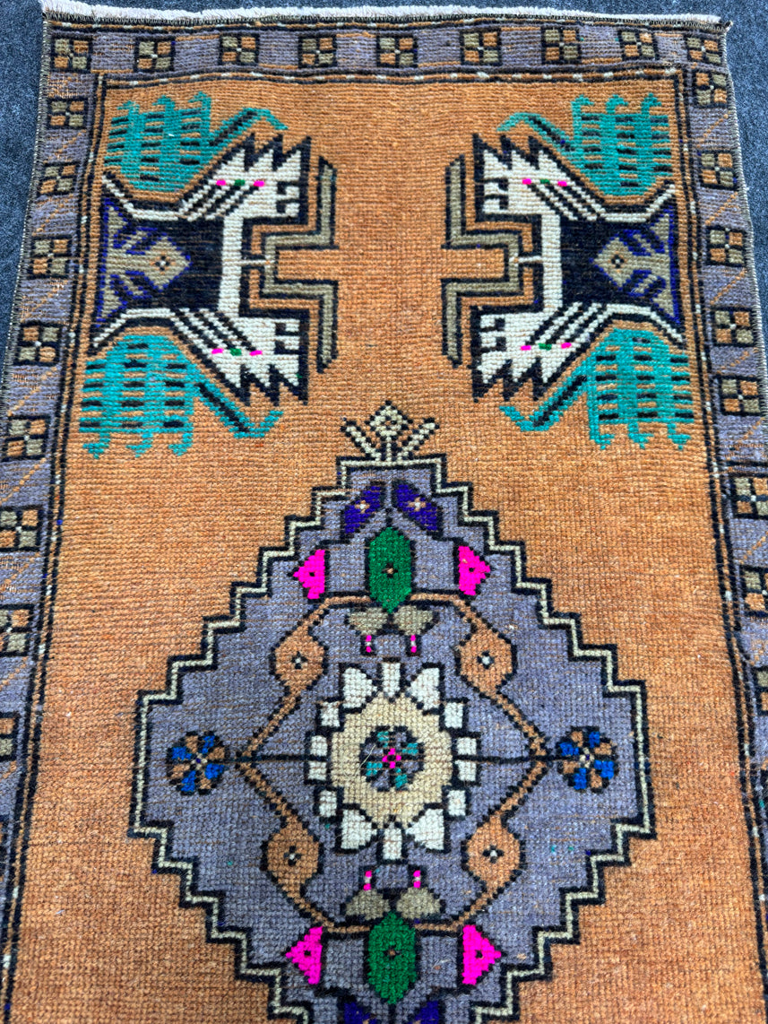 Turkish Yastik Rug 1'7" x 3'4" #23848