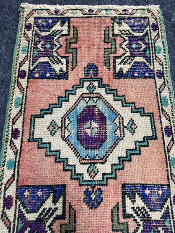Turkish Yastik Rug 1'9" x 2'10" #23835