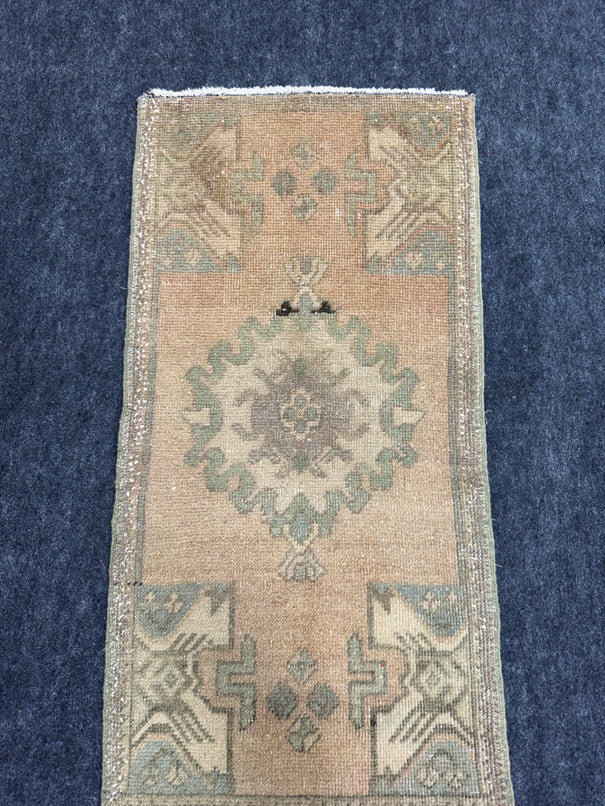 Turkish Yastik Rug 1'8" x 3'3" #23836