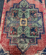 Turkish Yastik Rug 1'8" x 2'8" #23837