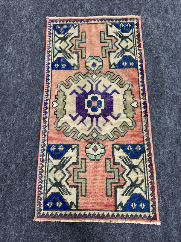 Turkish Yastik Rug 1'6" x 2'11" #23838