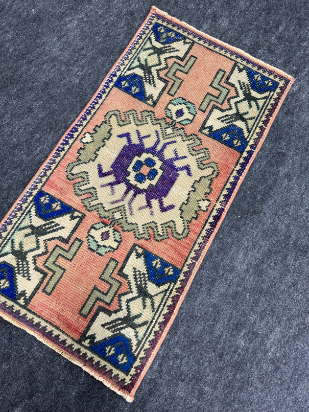 Turkish Yastik Rug 1'6" x 2'11" #23838