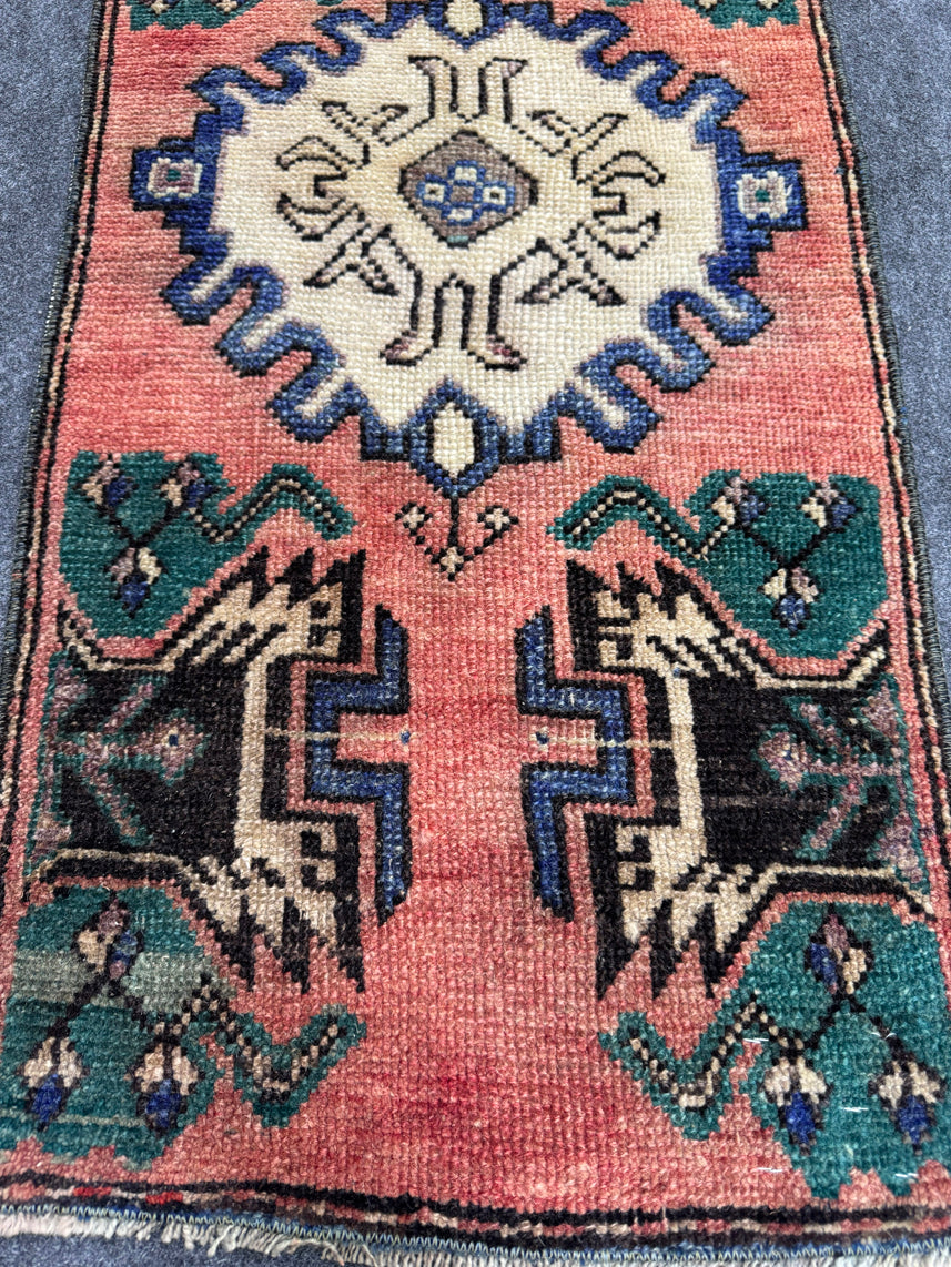 Turkish Yastik Rug 1'6" x 3' #23839