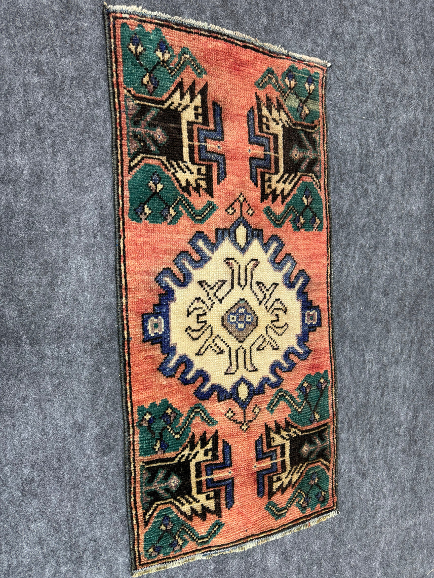 Turkish Yastik Rug 1'6" x 3' #23839