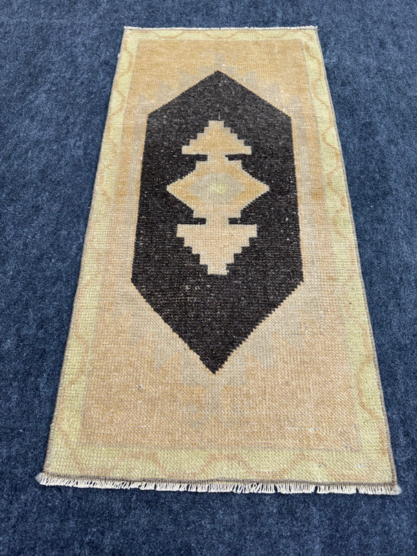 Turkish Yastik Rug 1'6" x 3'1" #23840