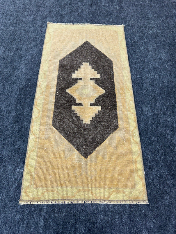 Turkish Yastik Rug 1'6" x 3'1" #23840