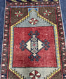 Turkish Yastik Rug 1'6" x 2'9" #23832