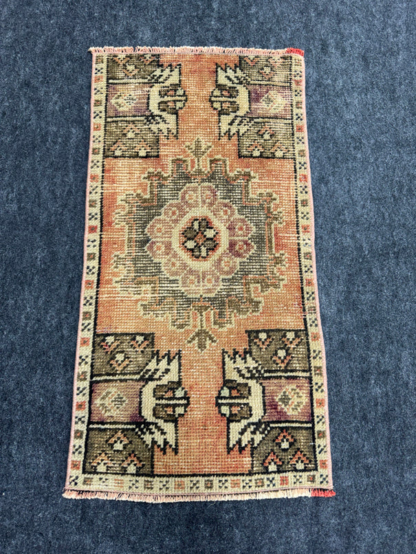 Turkish Yastik Rug 1'6" x 2'10" #23831