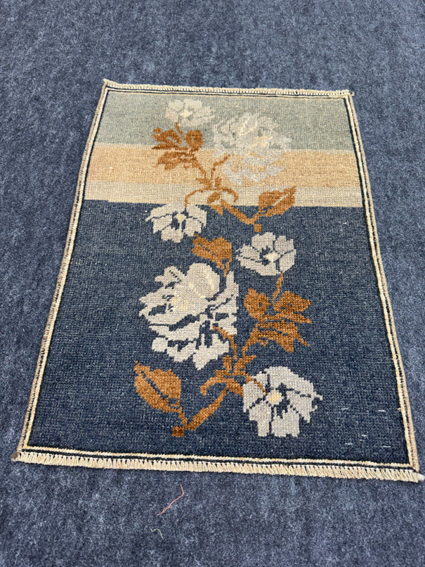 Turkish Yastik Rug 1'10" x 2'6" #23826