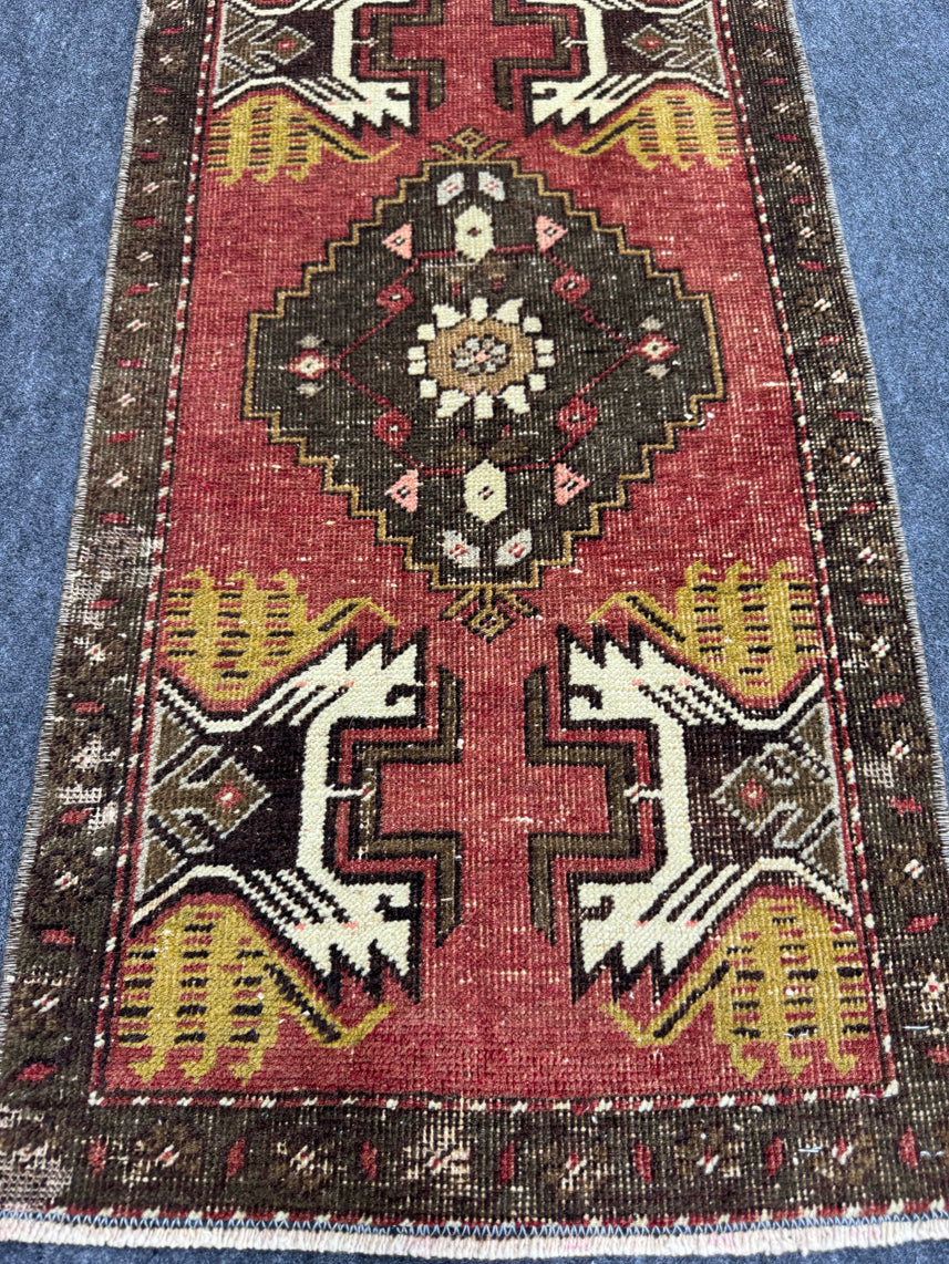 Turkish Yastik Rug 1'6" x 2'10" #23822