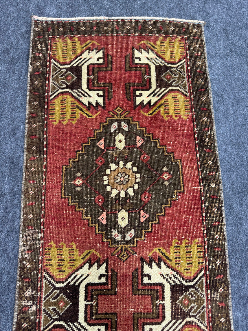 Turkish Yastik Rug 1'6" x 2'10" #23822