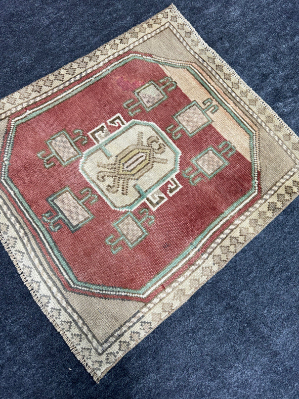 Turkish Yastik Rug 1'9" x 2'1" #23818
