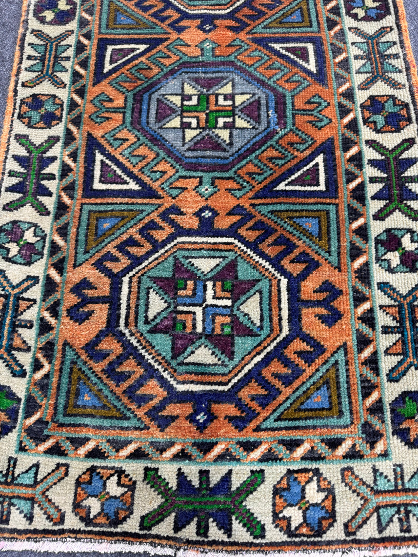 Turkish Yastik Rug 1'11" x 3'6" #23819