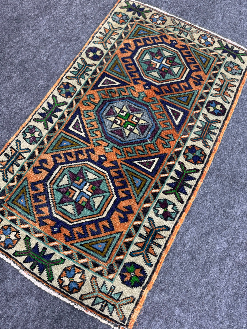 Turkish Yastik Rug 1'11" x 3'6" #23819