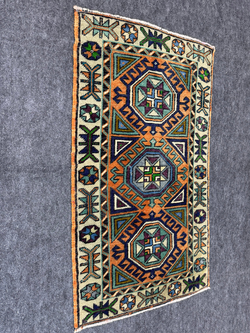 Turkish Yastik Rug 1'11" x 3'6" #23819