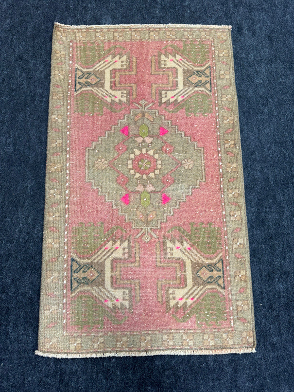 Turkish Yastik Rug 1'8" x 2'10" #23816