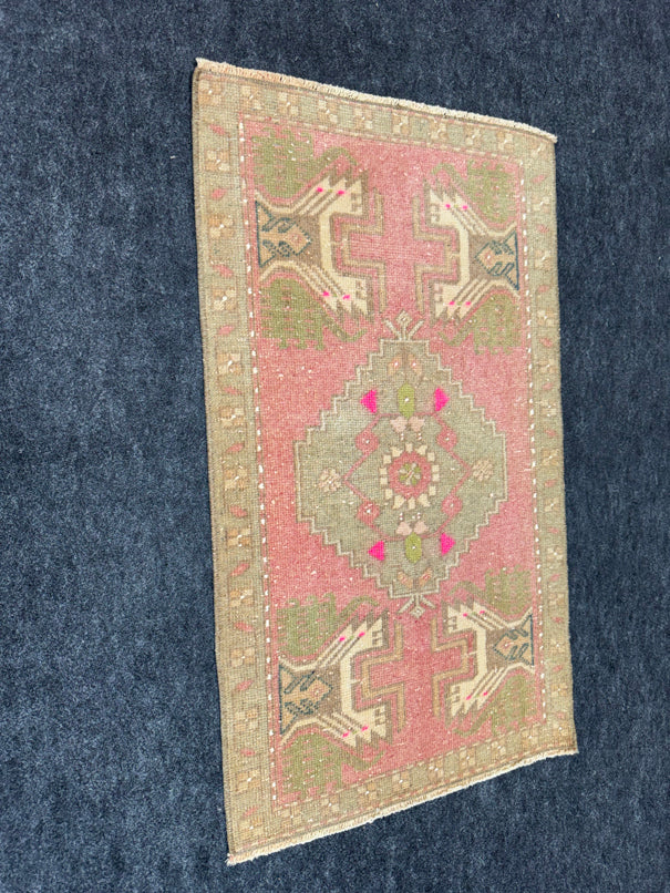 Turkish Yastik Rug 1'8" x 2'10" #23816