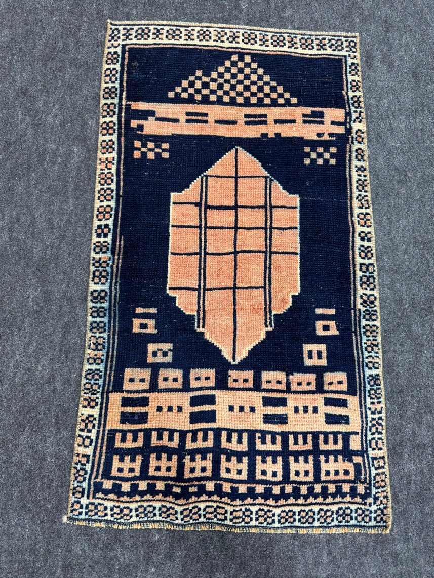 Turkish Yastik Rug 1'7" x 2'10" #23807
